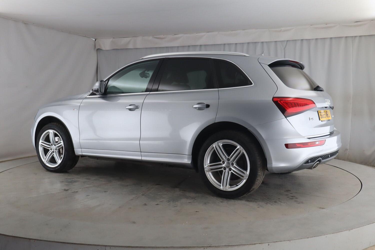 Used Audi Q5 2015 for sale - 76107324: Photo 8
