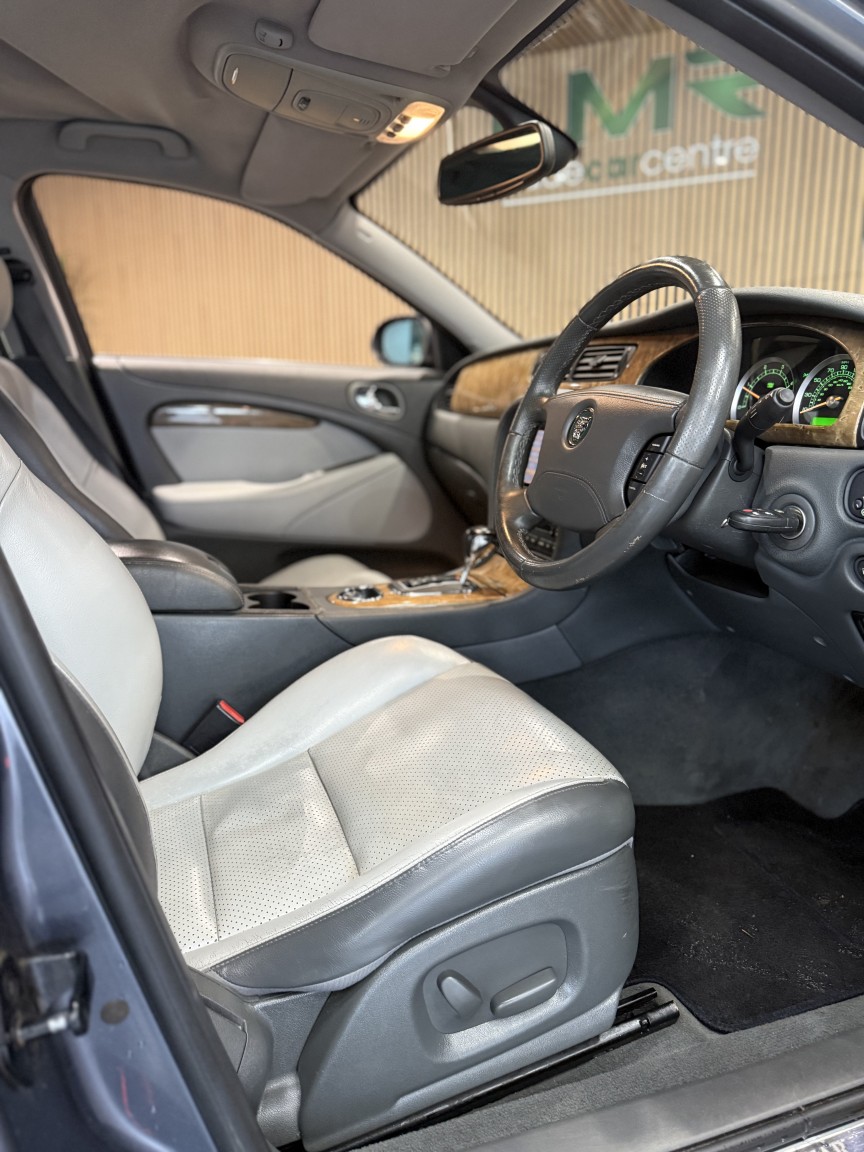 Used Jaguar S-Type 2005 for sale - 77721360: Photo 13