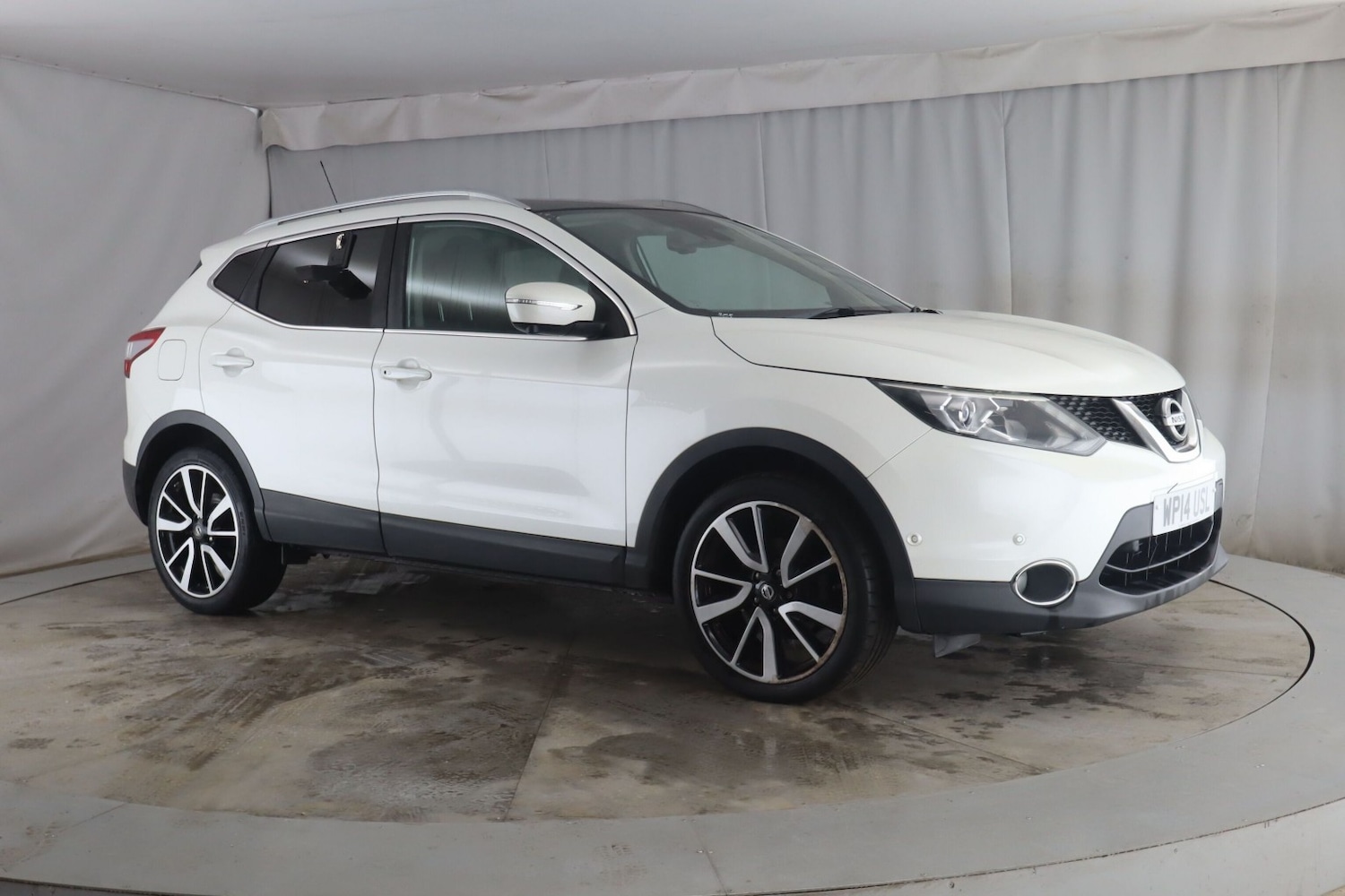Used Nissan Qashqai 2014 for sale - 76951106: Photo 4