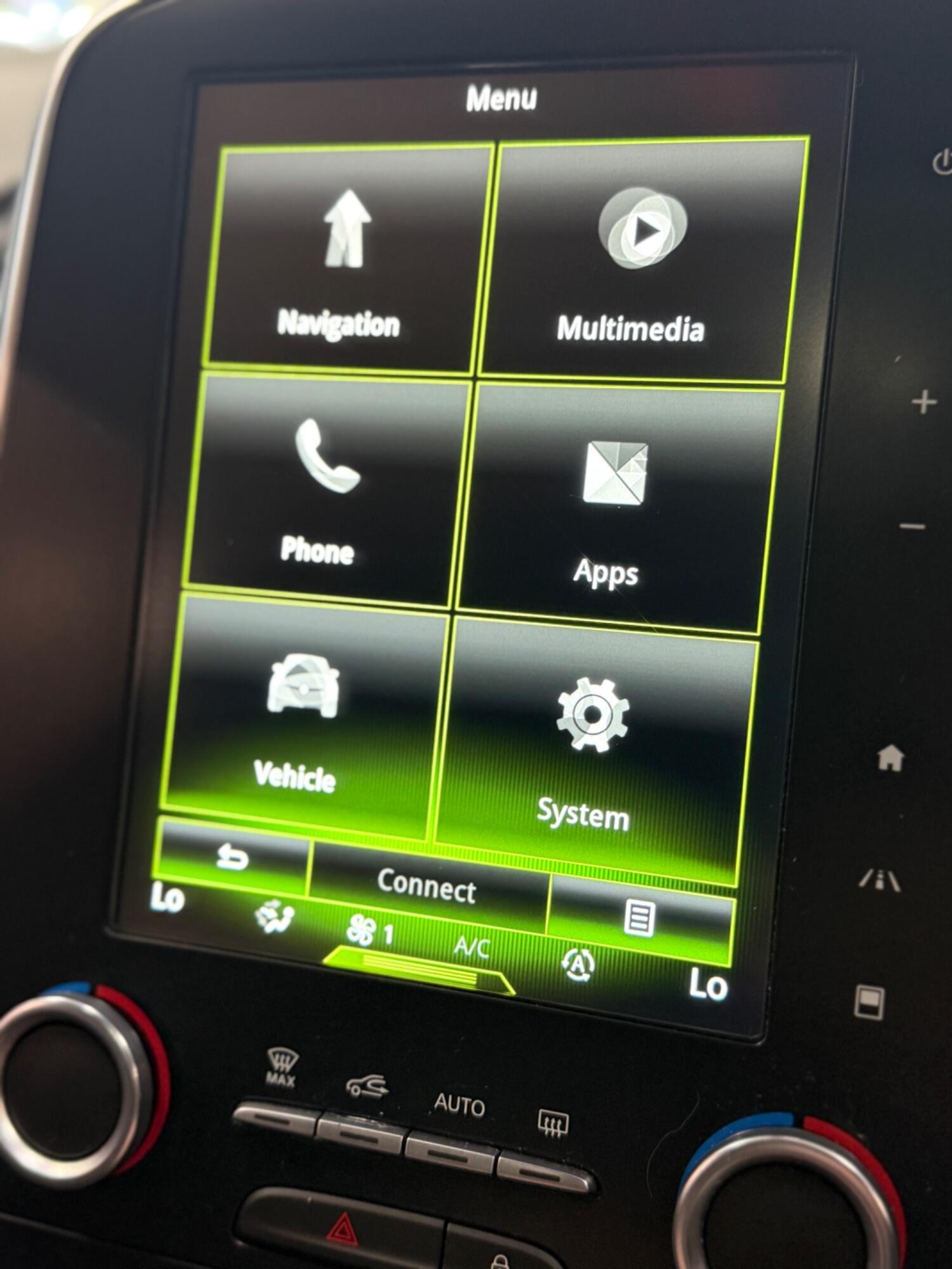 Used Renault Grand Scenic 2017 for sale - 76186681: Photo 18