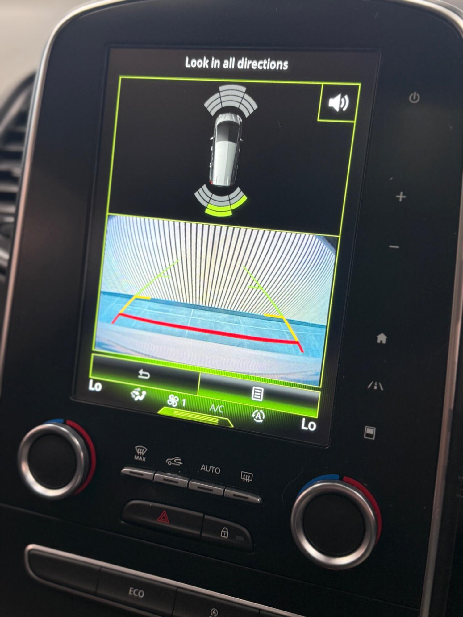 Used Renault Grand Scenic 2017 for sale - 76186681: Photo 21