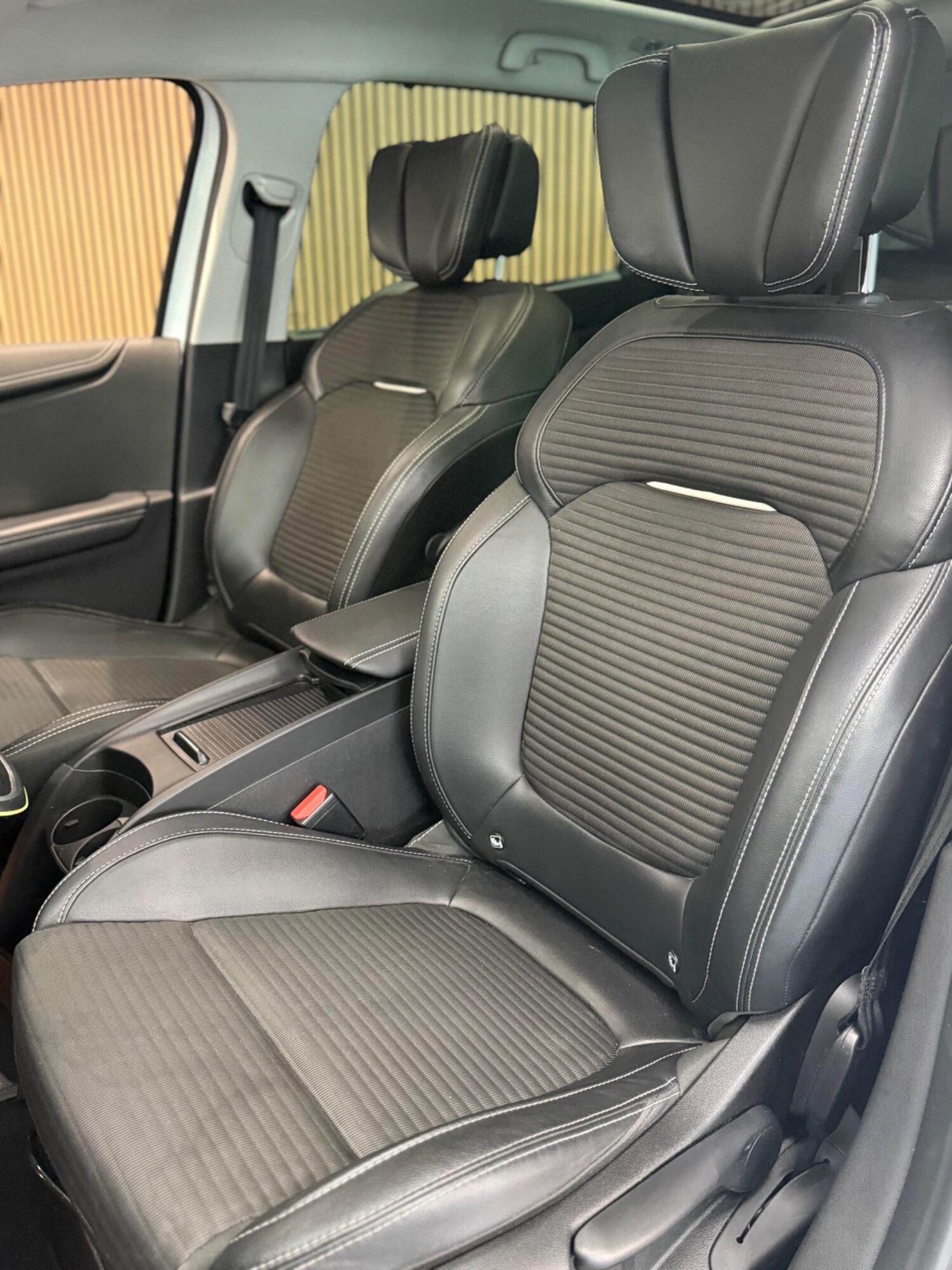 Used Renault Grand Scenic 2017 for sale - 76186681: Photo 24