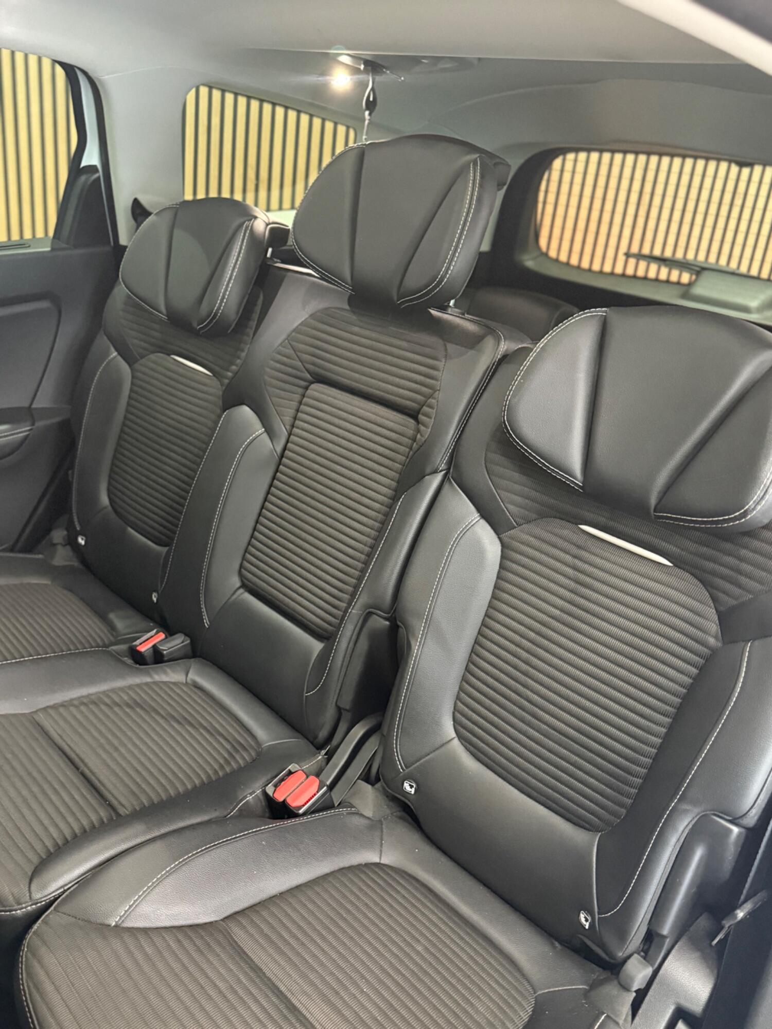 Used Renault Grand Scenic 2017 for sale - 76186681: Photo 27