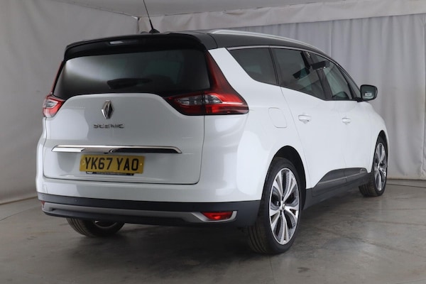 Used Renault Grand Scenic 2017 for sale - 76186681: Photo 8