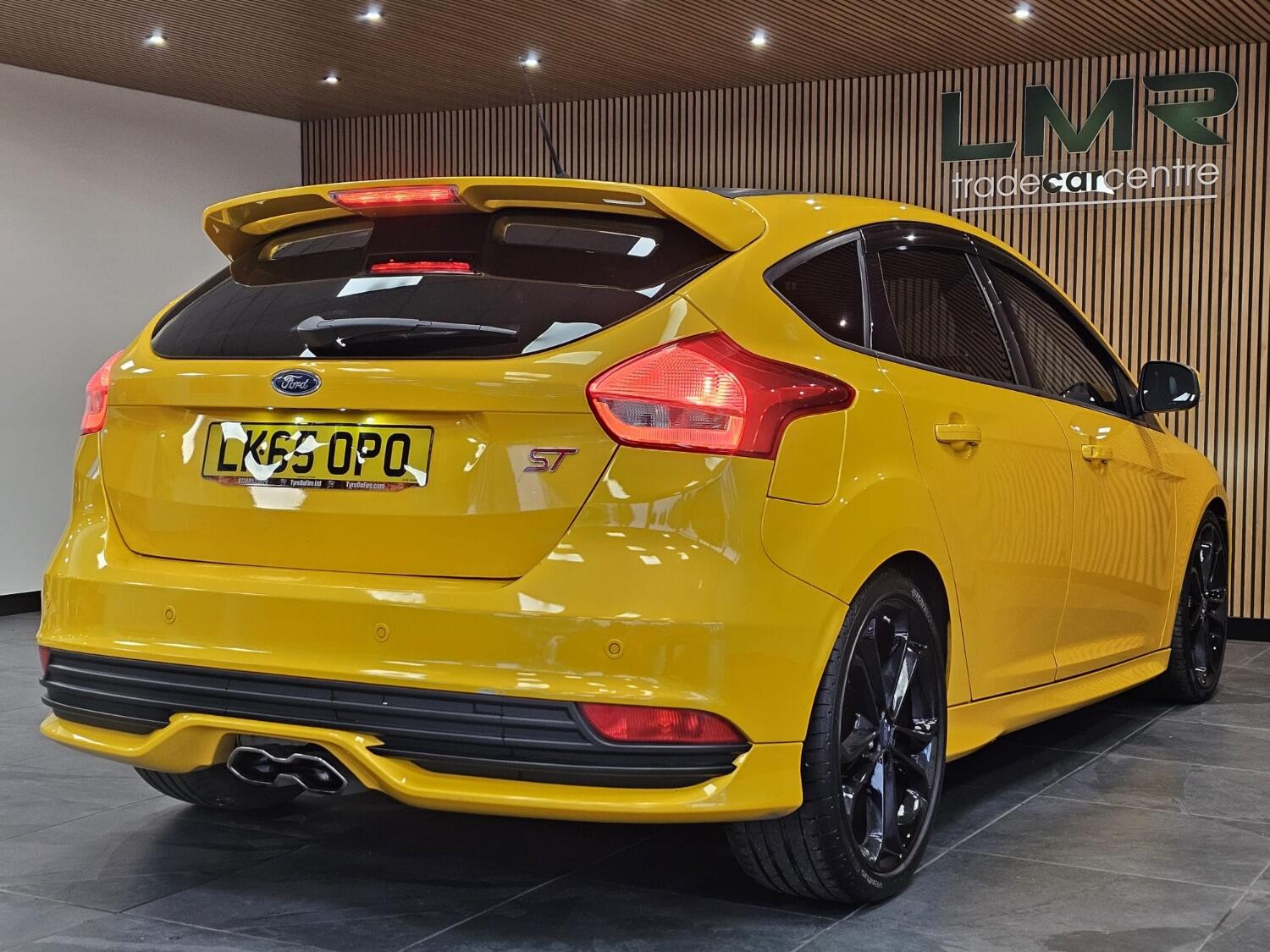 Used Ford Focus 2015 for sale - 76884912: Photo 12