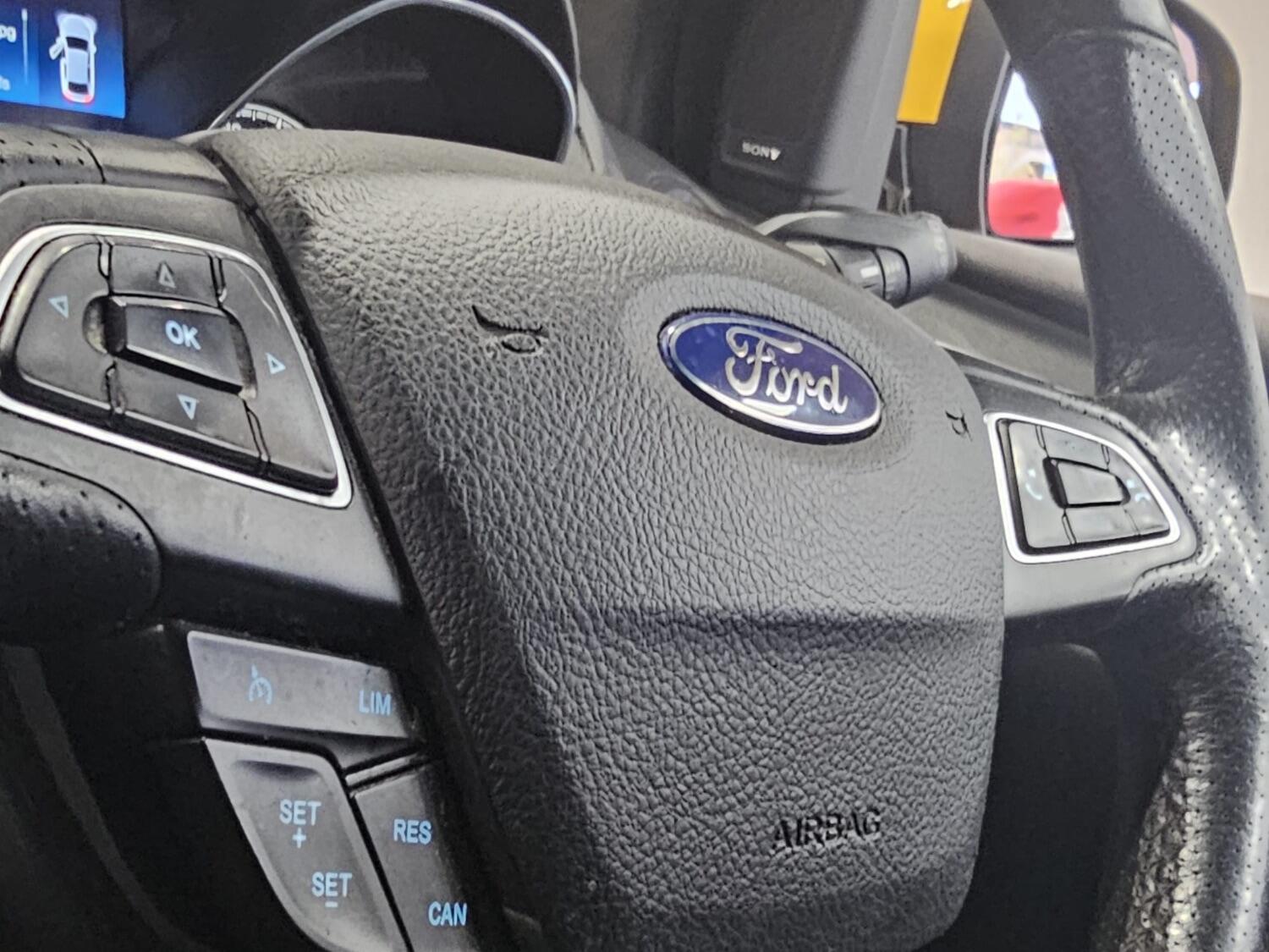 Used Ford Focus 2015 for sale - 76884912: Photo 33