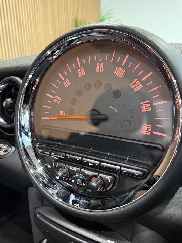 Used MINI Roadster 2015 for sale - 76324732: Photo 17