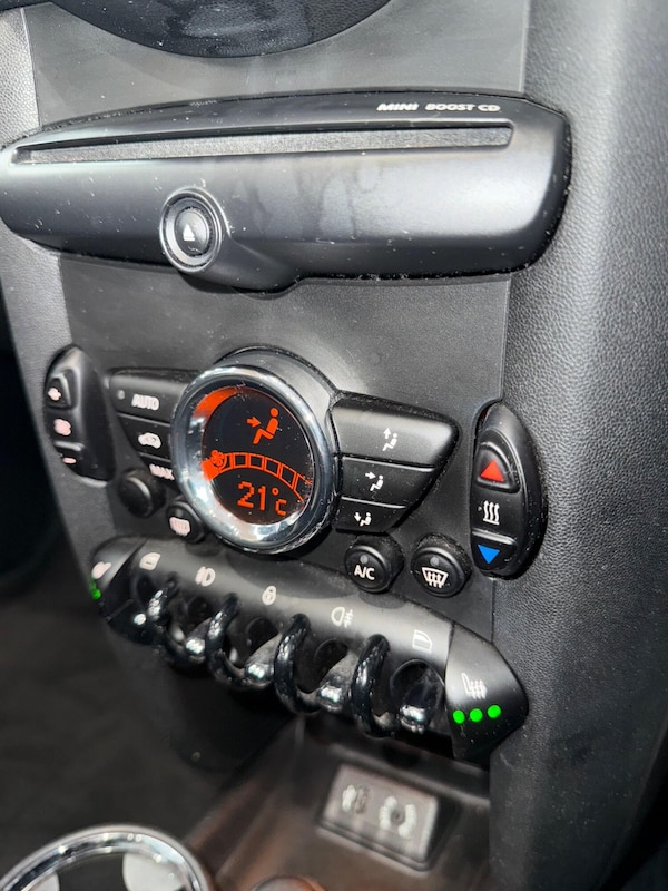 Used MINI Roadster 2015 for sale - 76324732: Photo 19