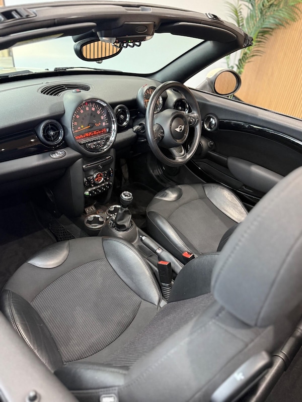 Used MINI Roadster 2015 for sale - 76324732: Photo 20