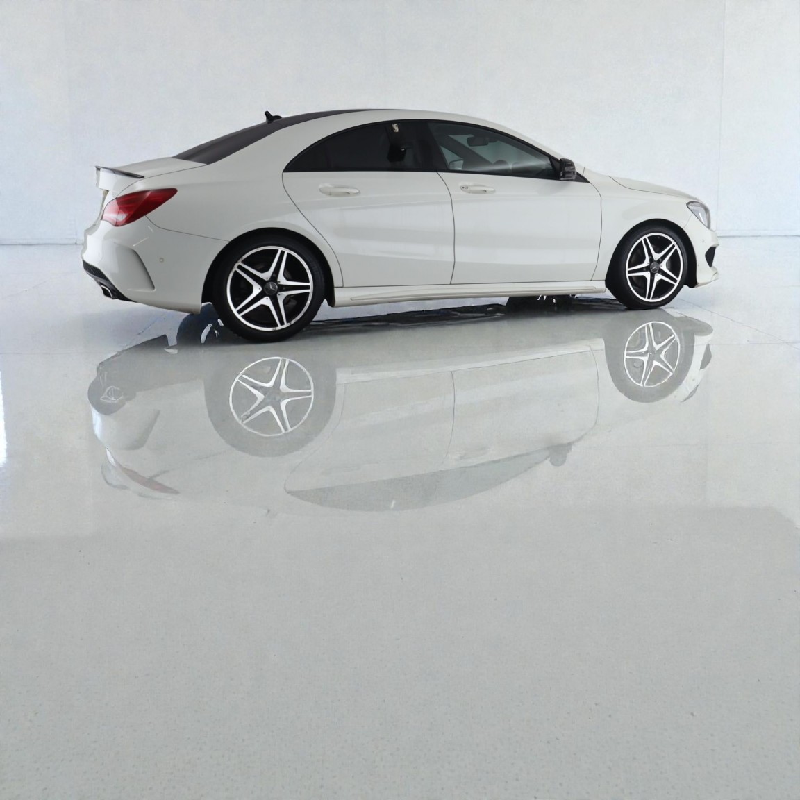 Used Mercedes-Benz CLA 2015 for sale - 77264356: Photo 5