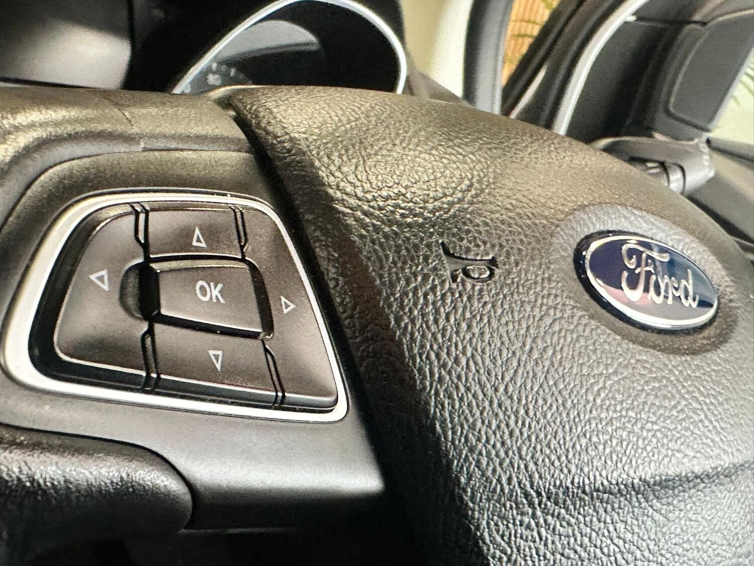 Used Ford Focus 2014 for sale - 76107345: Photo 19