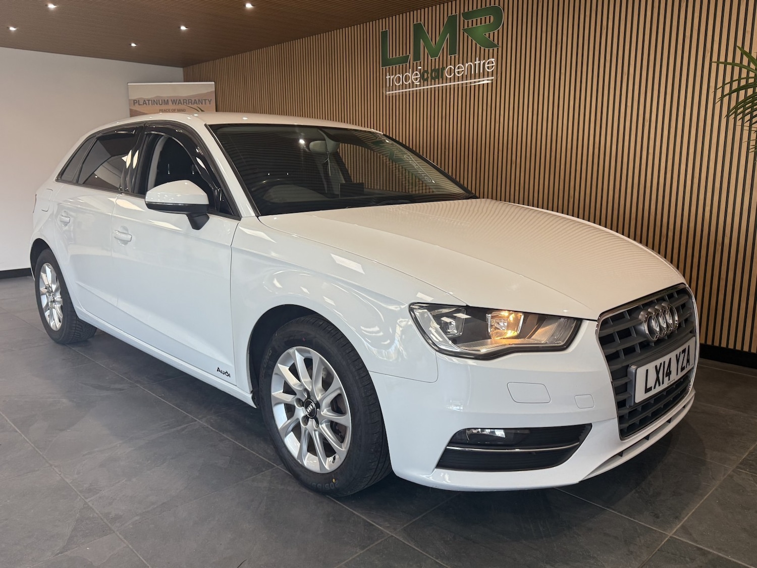 Used Audi A3 2014 for sale - 76911035: Photo 4