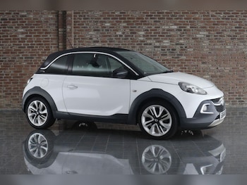 Used Vauxhall ADAM 2015 for sale - 77438400: Photo