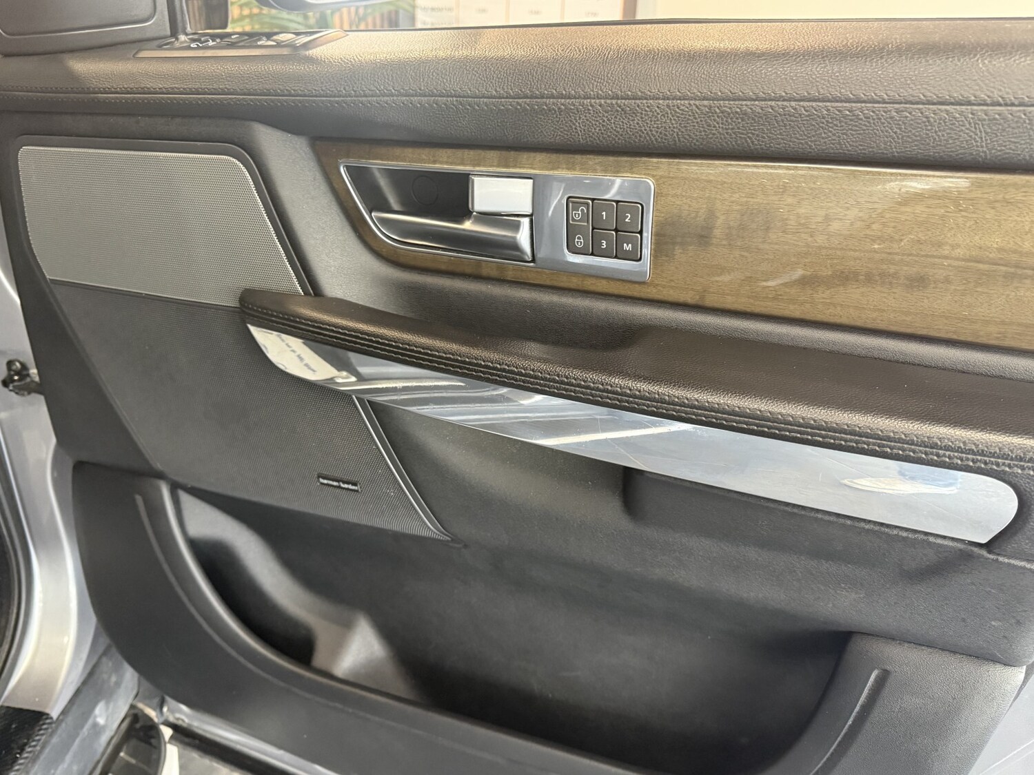 Used Land Rover Range Rover Sport 2012 for sale - 78213507: Photo 11