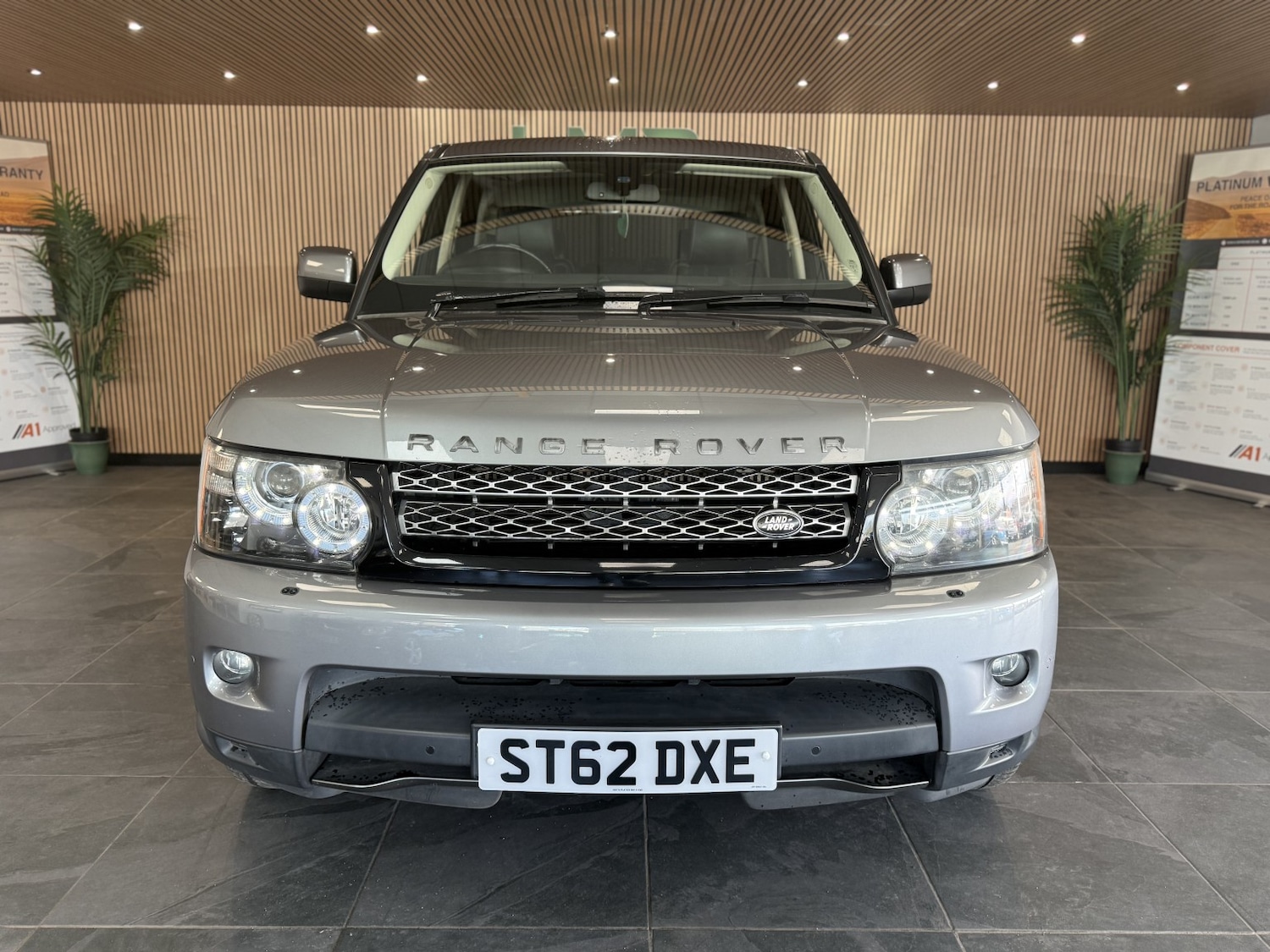 Used Land Rover Range Rover Sport 2012 for sale - 78213507: Photo 4