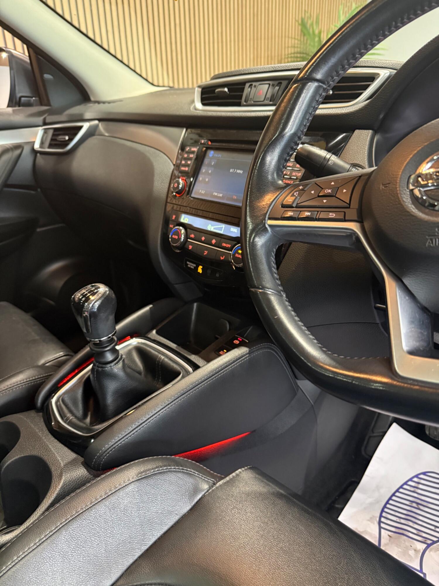 Used Nissan Qashqai 2017 for sale - 75754874: Photo 17