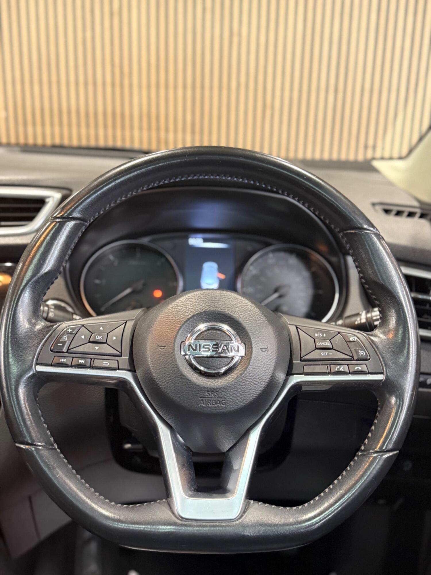 Used Nissan Qashqai 2017 for sale - 75754874: Photo 18