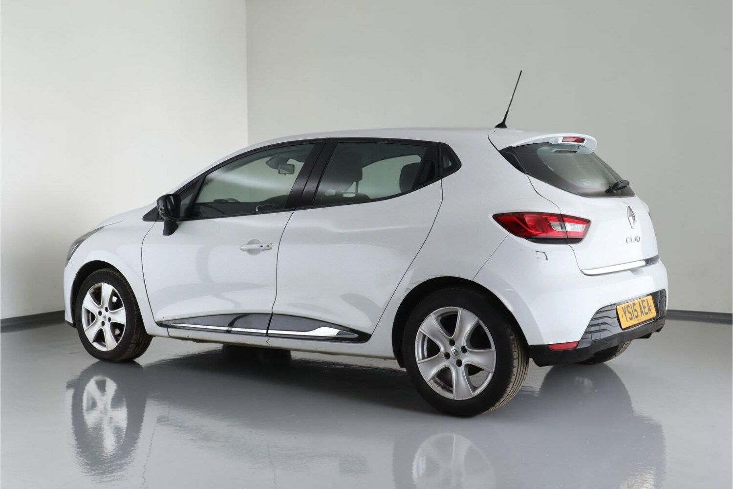 Used Renault Clio 2015 for sale - 78145826: Photo 10