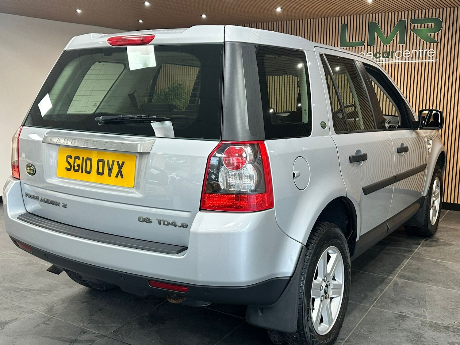 Used Land Rover Freelander 2 2010 for sale - 76391453: Photo 11