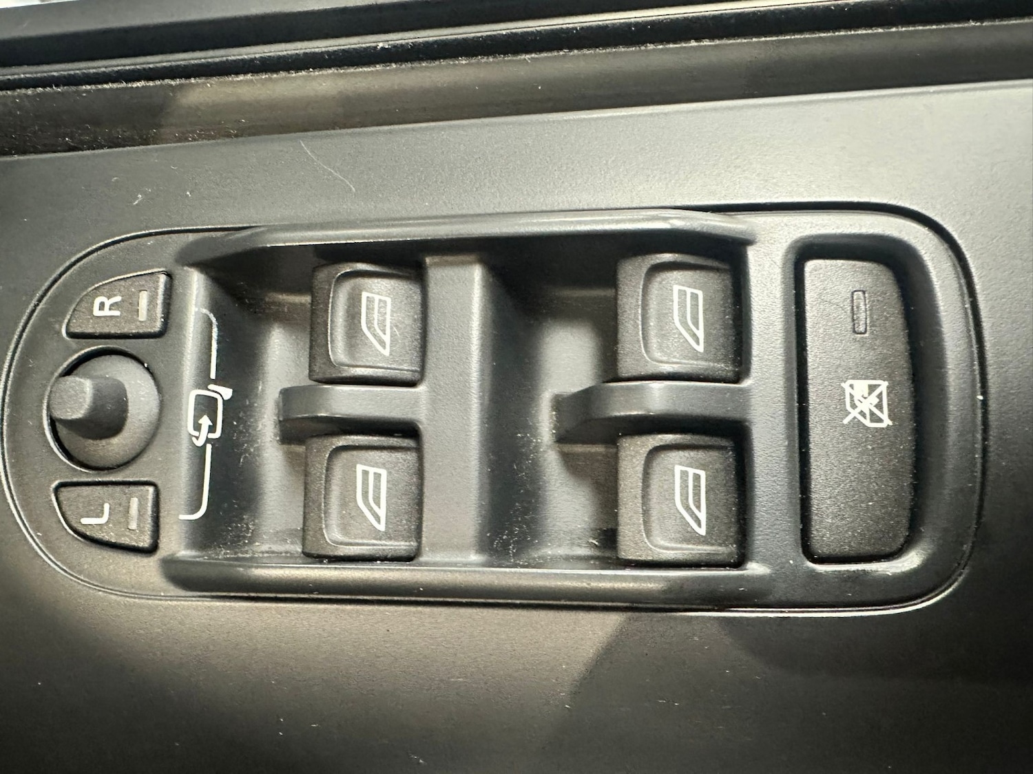 Used Land Rover Freelander 2 2010 for sale - 76391453: Photo 20