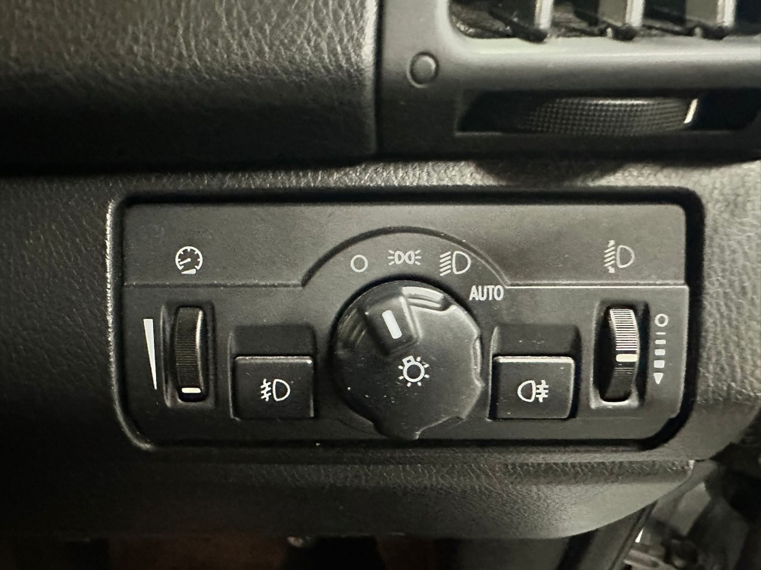 Used Land Rover Freelander 2 2010 for sale - 76391453: Photo 26