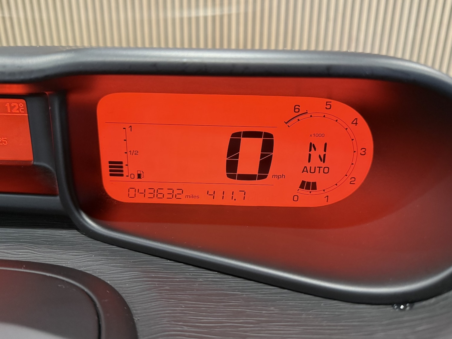 Used Citroen C3 Picasso 2015 for sale - 76884900: Photo 11