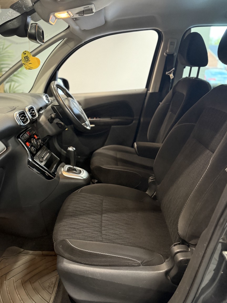 Used Citroen C3 Picasso 2015 for sale - 76884900: Photo 19