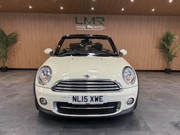 Used MINI Convertible 2015 for sale - 76107228: Photo 3