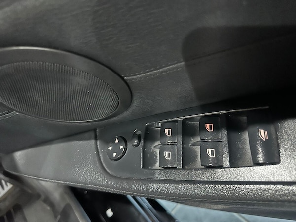 Used BMW Z4 2011 for sale - 76076006: Photo 16