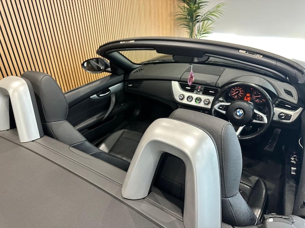 Used BMW Z4 2011 for sale - 76076006: Photo 21