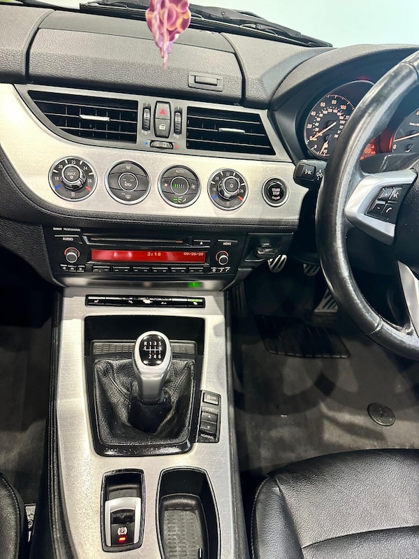 Used BMW Z4 2011 for sale - 76076006: Photo 23