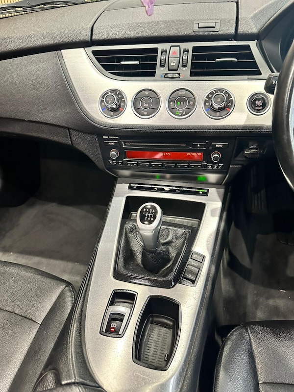 Used BMW Z4 2011 for sale - 76076006: Photo 25