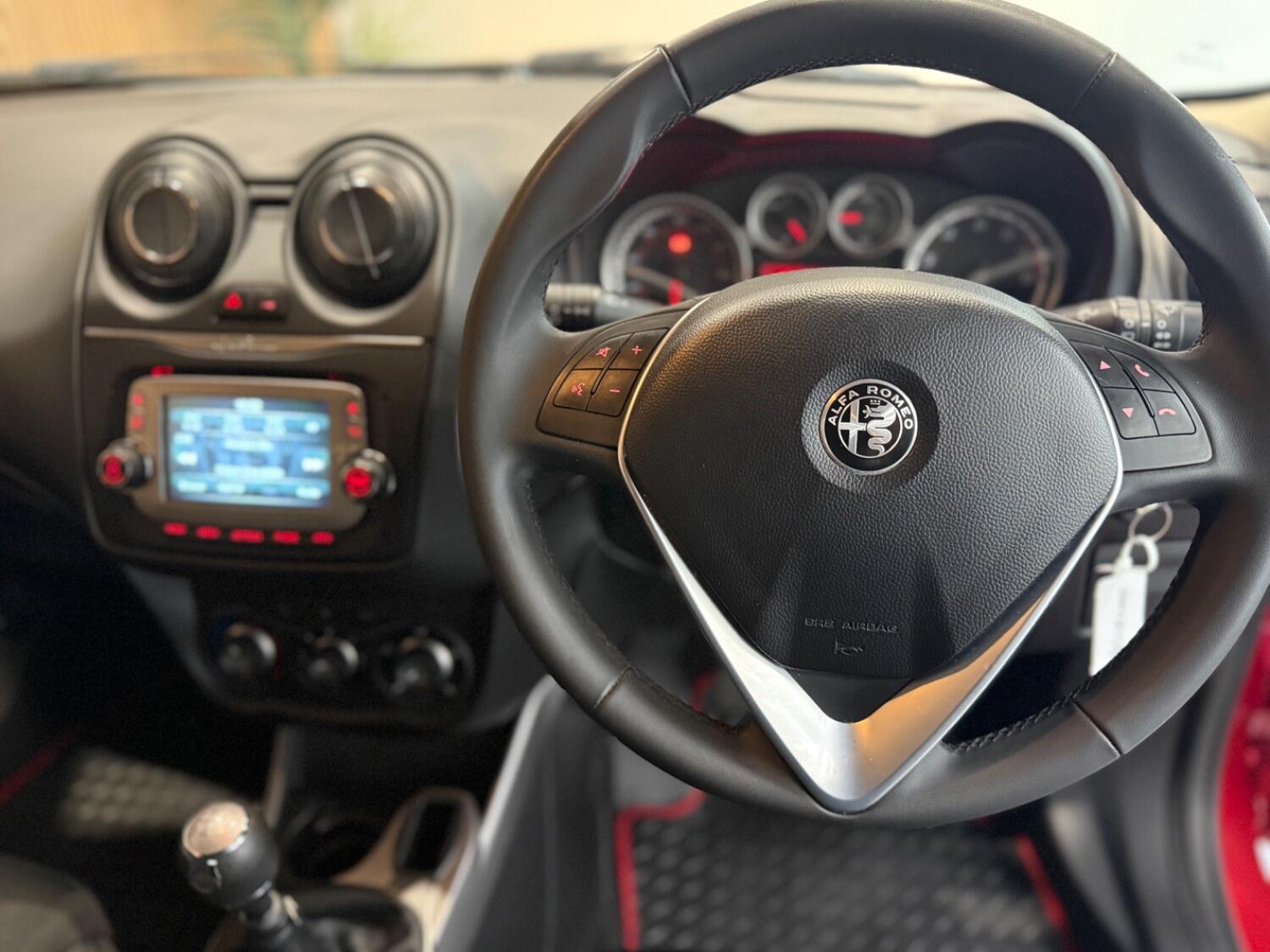 Used Alfa Romeo MiTo 2018 for sale - 76631523: Photo 17