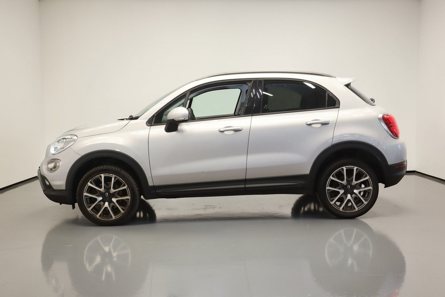 Used Fiat 500X 2016 for sale - 77774750: Photo 5