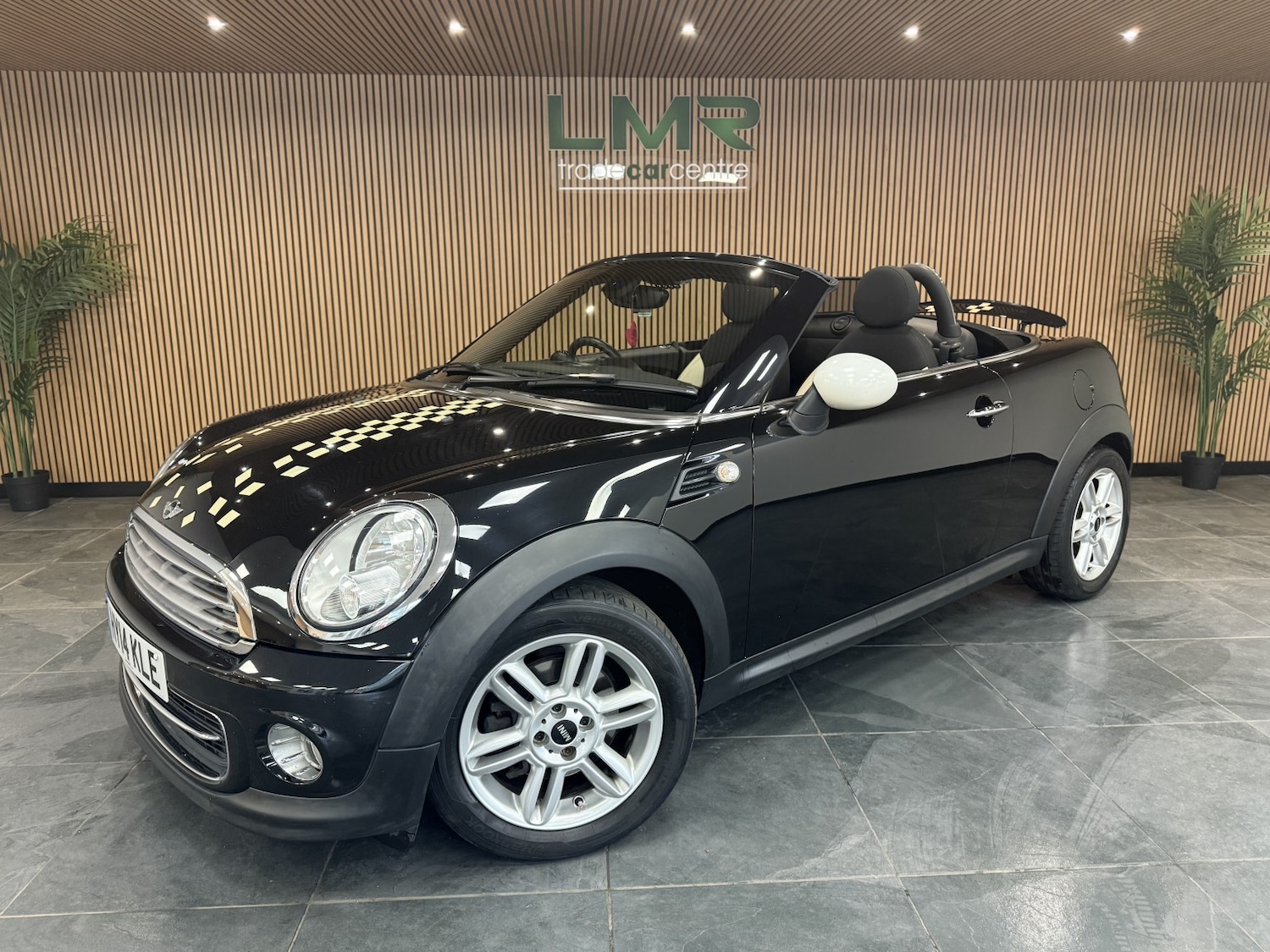 Used MINI Roadster 2014 for sale - 76497395: Photo 1