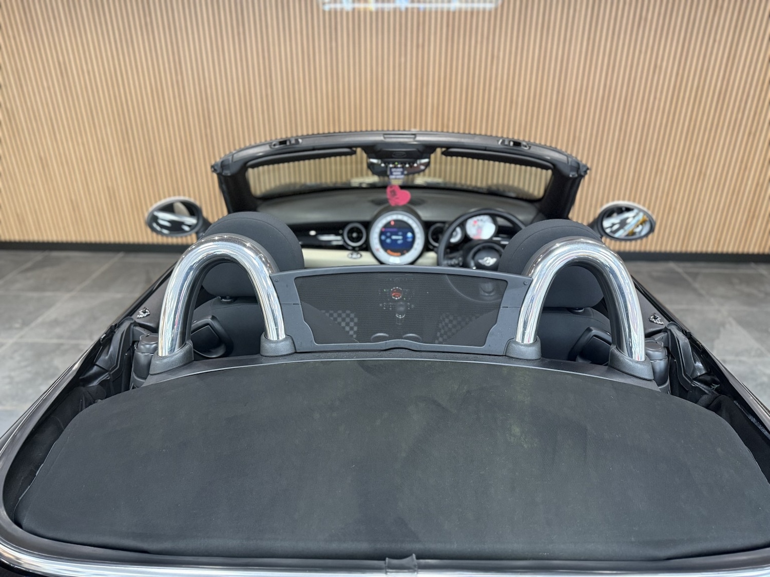Used MINI Roadster 2014 for sale - 76497395: Photo 12