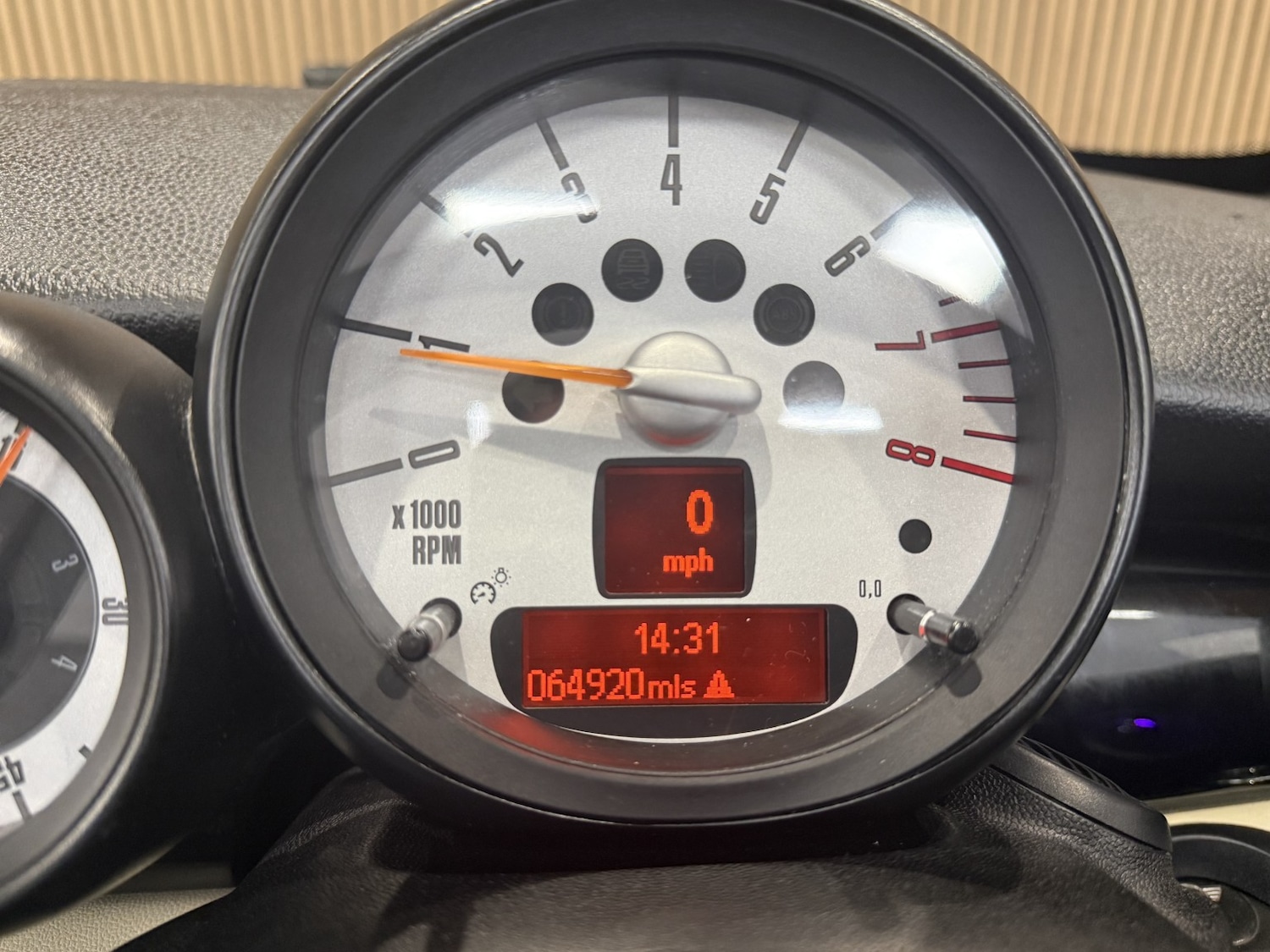 Used MINI Roadster 2014 for sale - 76497395: Photo 15