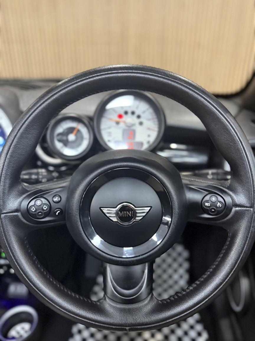 Used MINI Roadster 2014 for sale - 76497395: Photo 21
