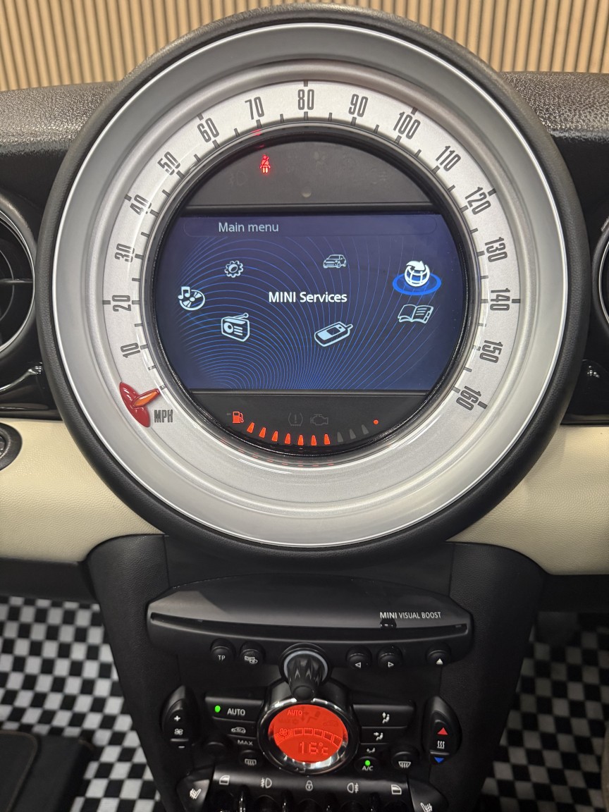 Used MINI Roadster 2014 for sale - 76497395: Photo 24