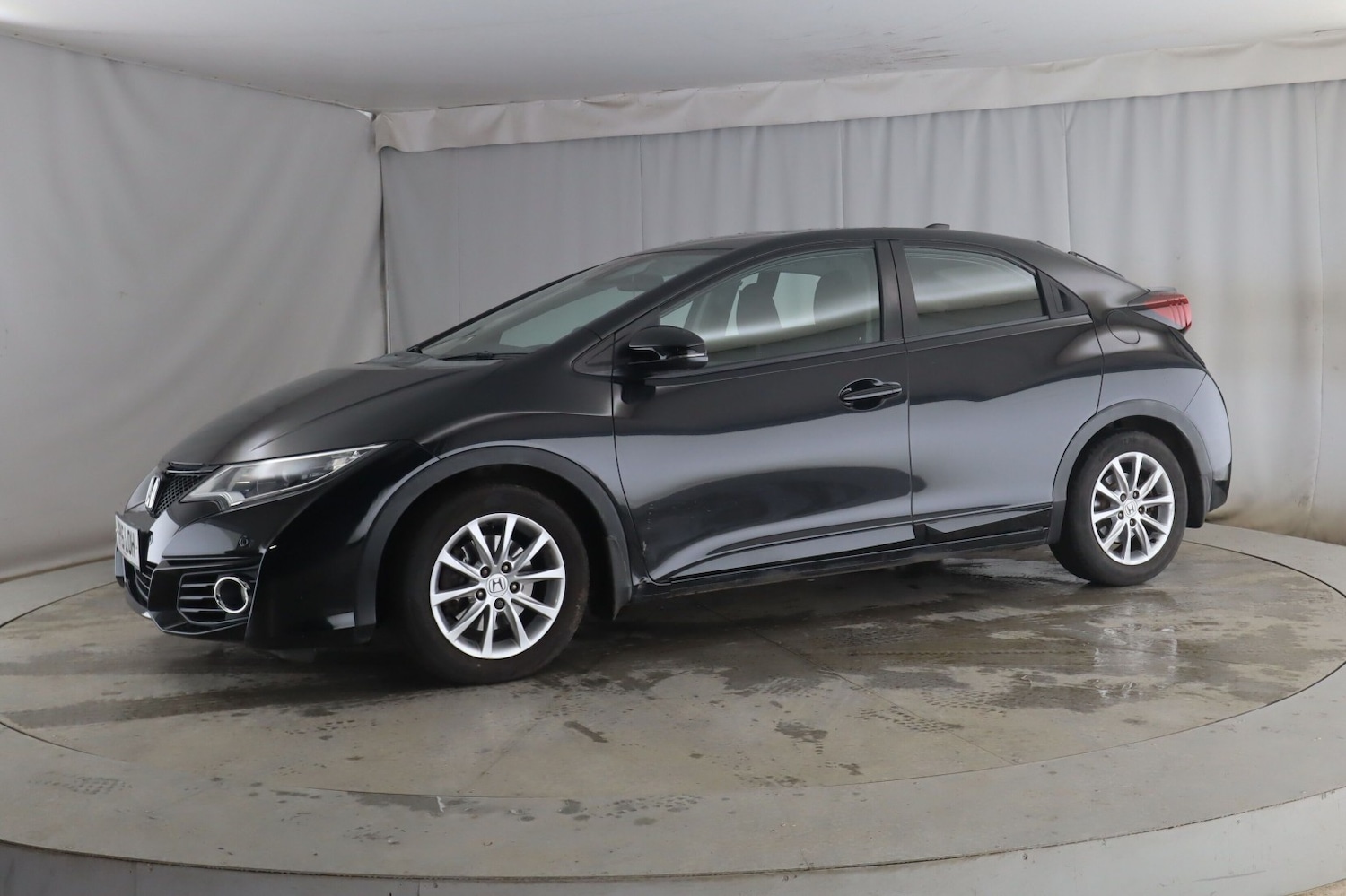 Used Honda Civic 2015 for sale - 77643823: Photo 4