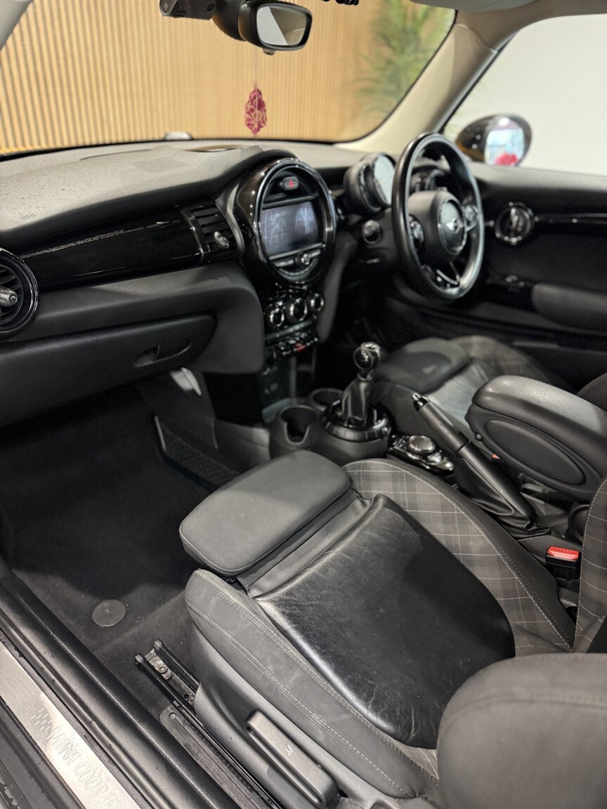 Used MINI Hatch 2015 for sale - 76559955: Photo 27