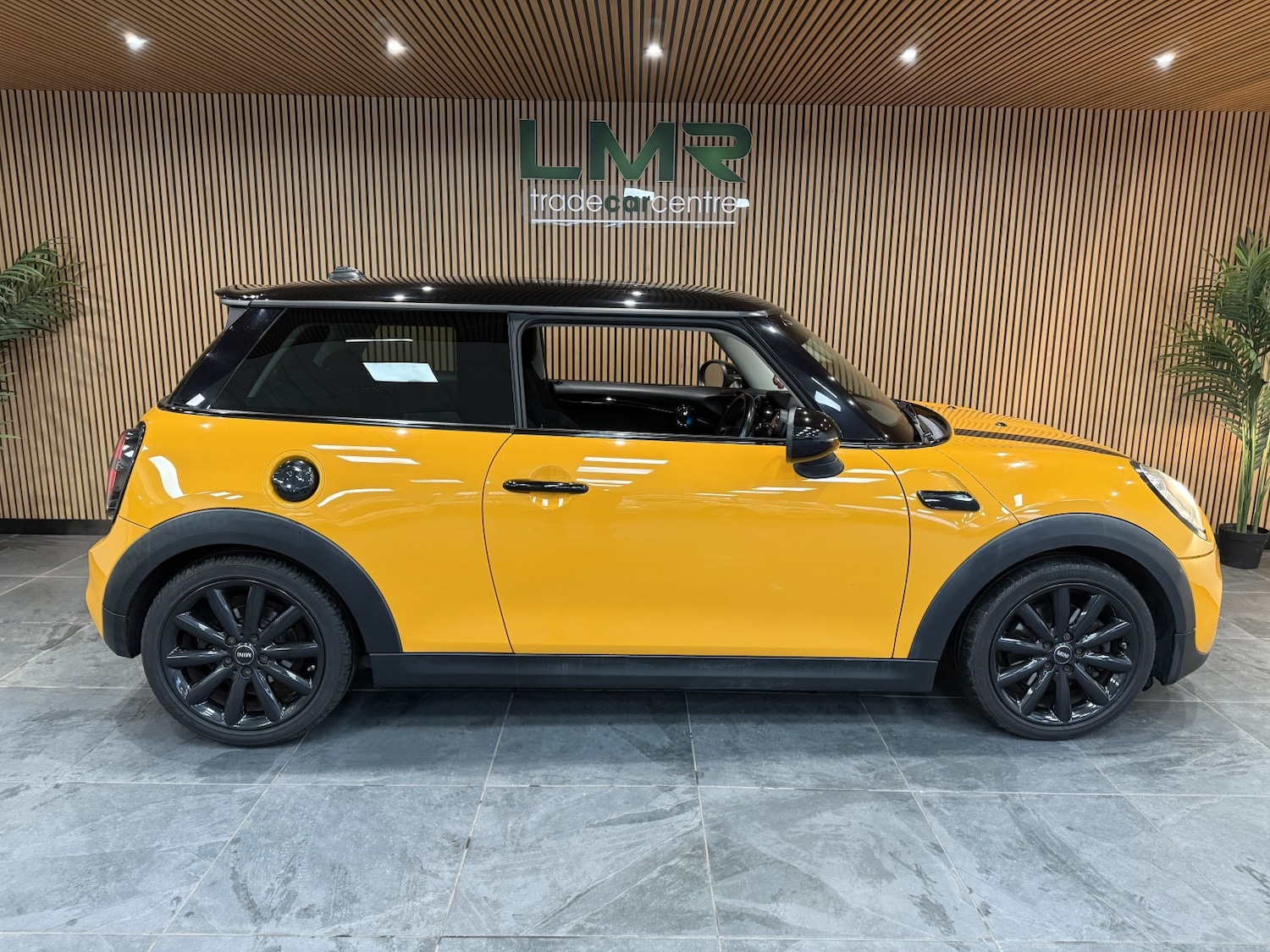 Used MINI Hatch 2015 for sale - 76559955: Photo 5