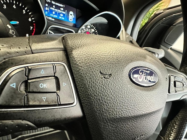 Used Ford Focus 2017 for sale - 76107283: Photo 21