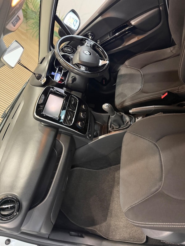 Used Renault Clio 2014 for sale - 76225299: Photo 23