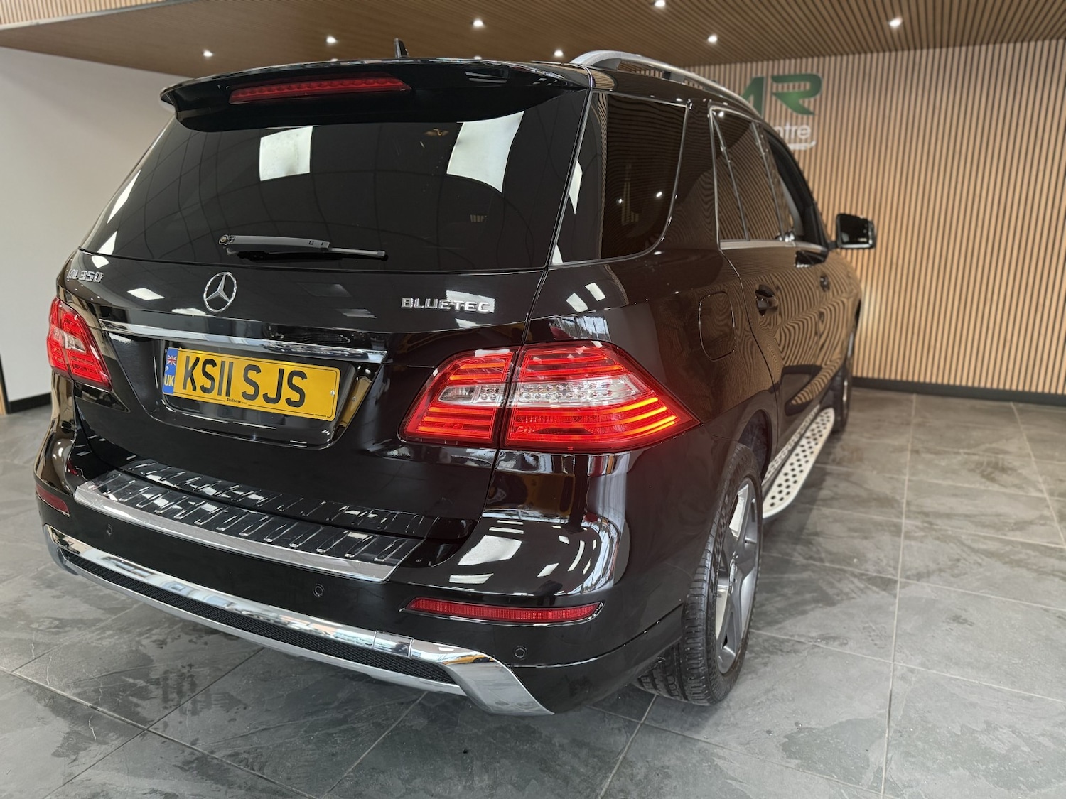 Used Mercedes-Benz M Class 2014 for sale - 77715039: Photo 9