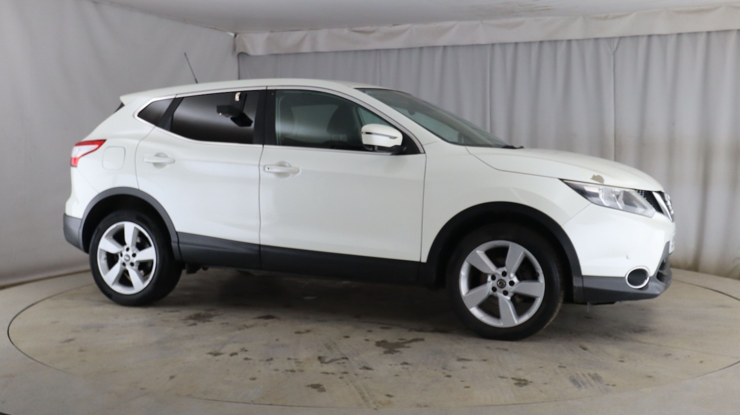 Used Nissan Qashqai 2015 for sale - 77906627: Photo 5