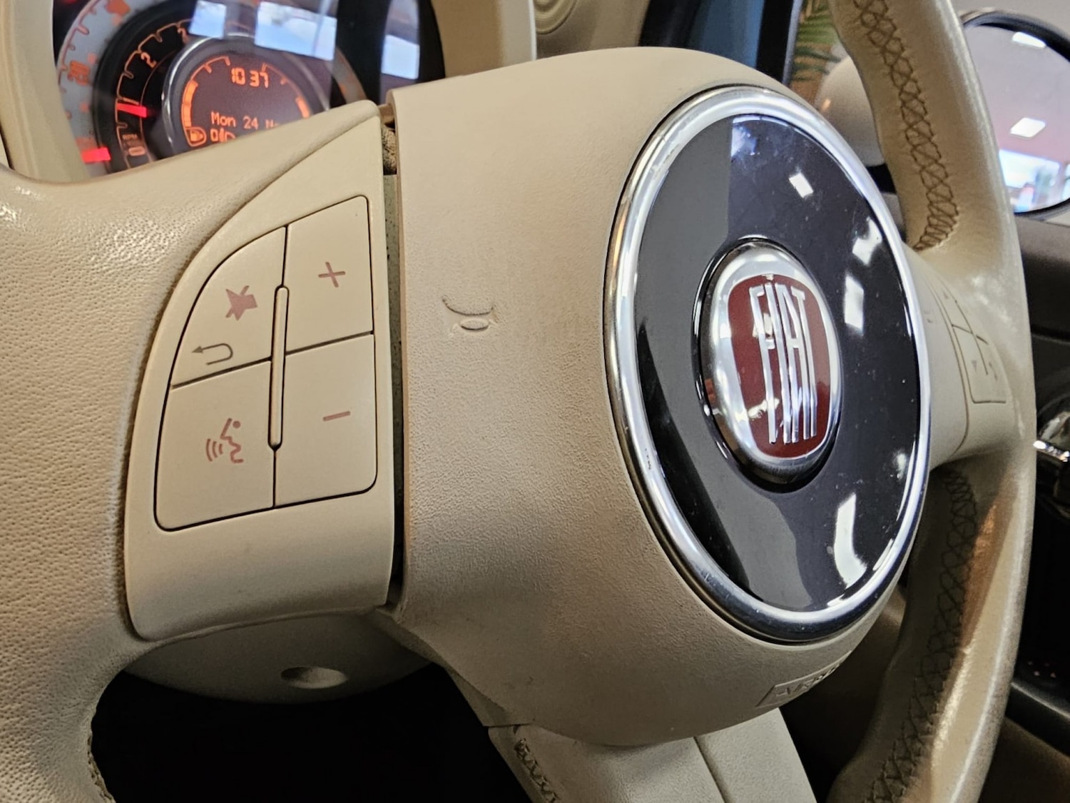 Used Fiat 500 2015 for sale - 76649797: Photo 20