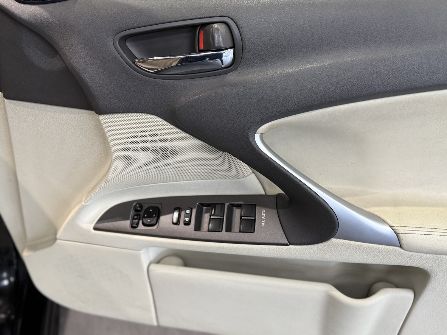 Used Lexus IS 2009 for sale - 77336204: Photo 11