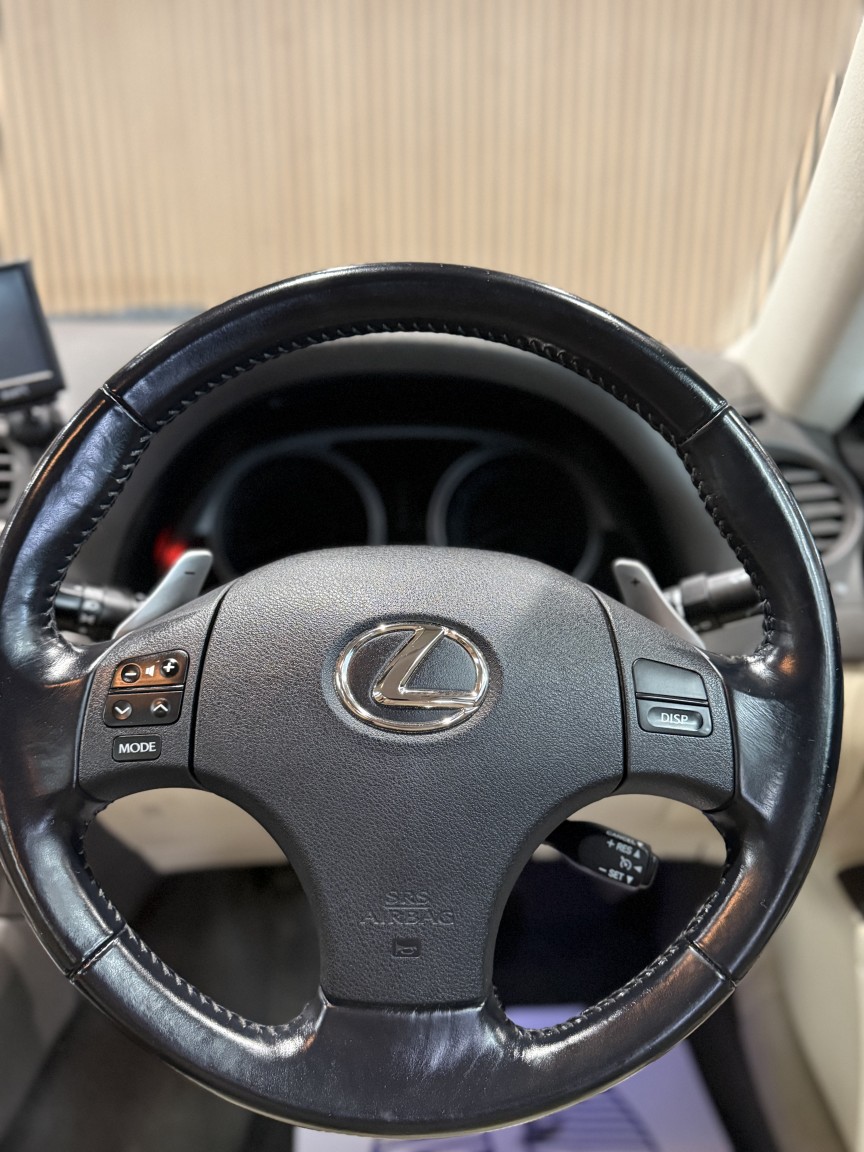 Used Lexus IS 2009 for sale - 77336204: Photo 17