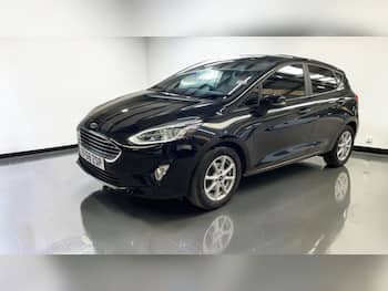 Used Ford Fiesta 2018 for sale - 79687320: Photo